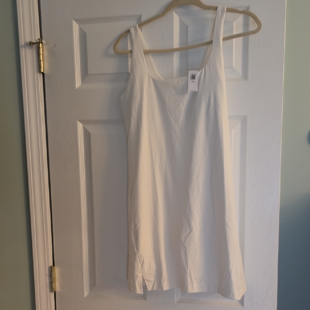 White Sleeveless Dress